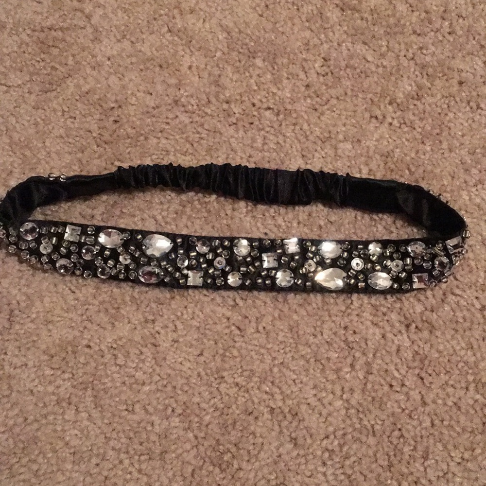 NWOT Forever 21 beaded headband!